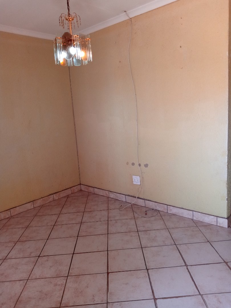 To Let  Bedroom Property for Rent in Mmabatho Unit 15 North West